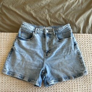 Zara Mom Fit High Waisted Denim Shorts Size 4